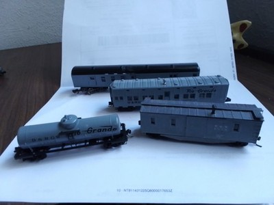 TREN DE TRABAJO N1  ----  4 VAGONES RIO GRANDE Esc N