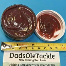 Cal's Universal Reel & Star Drag Grease Purple in a 2 oz. resealable container