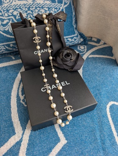 Authentic Chanel CC B15V Classic Crystal Logo Pearl Long Necklace Box Receipt - Picture 10 of 18