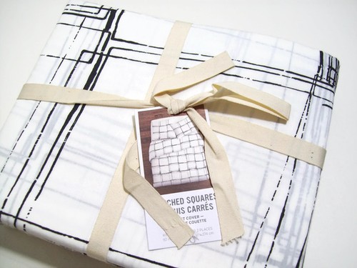 West Elm Sketched Squares Shape Full Queen Duvet Cover AND 2 Standard Shams New - Picture 2 of 5