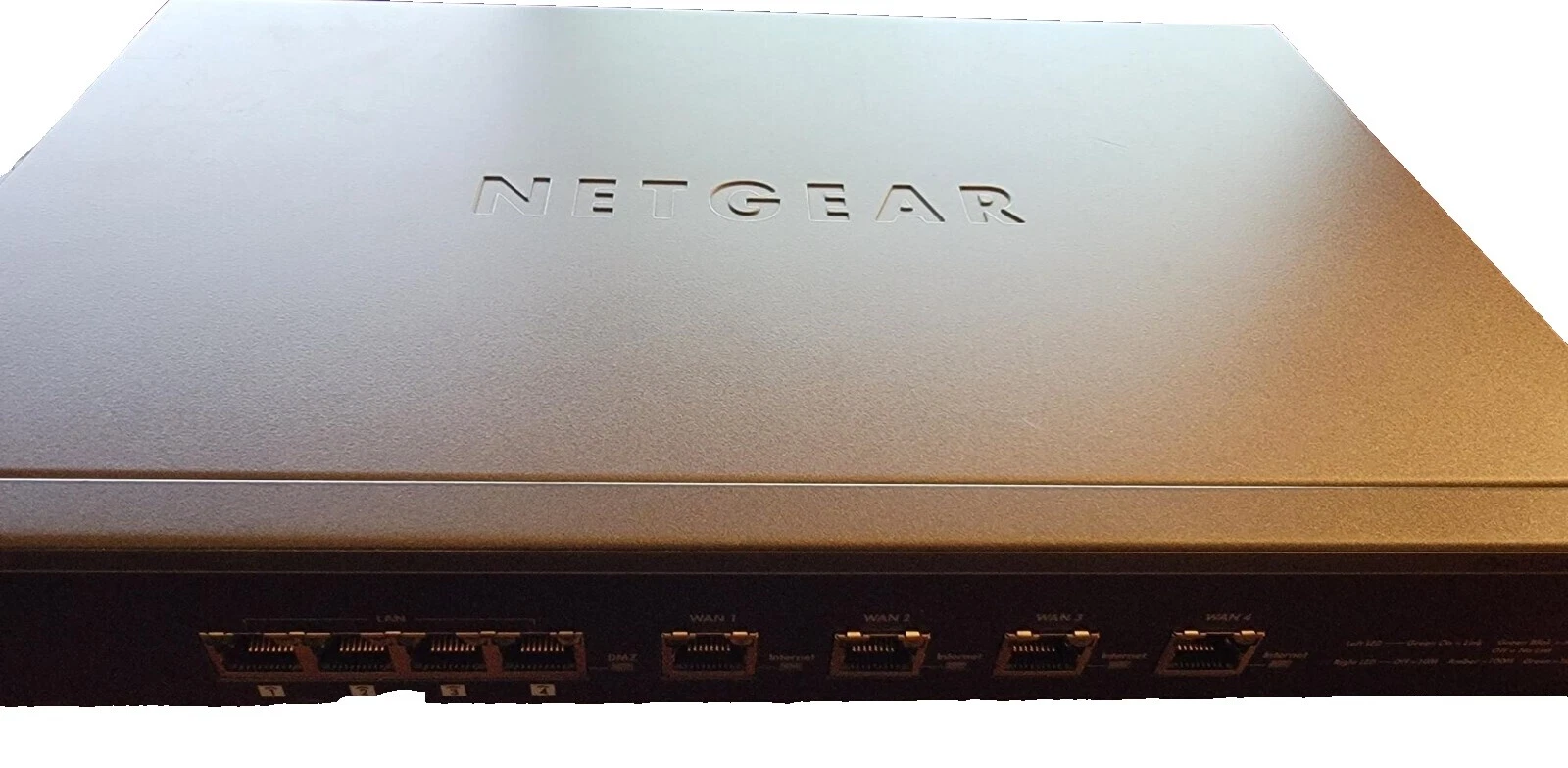 NETGEAR 企业防火墙设备
