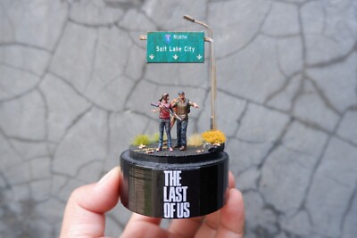 Glass Dome LED - Joel and Ellie arrive in Salt Lake City - Clicker - game scene