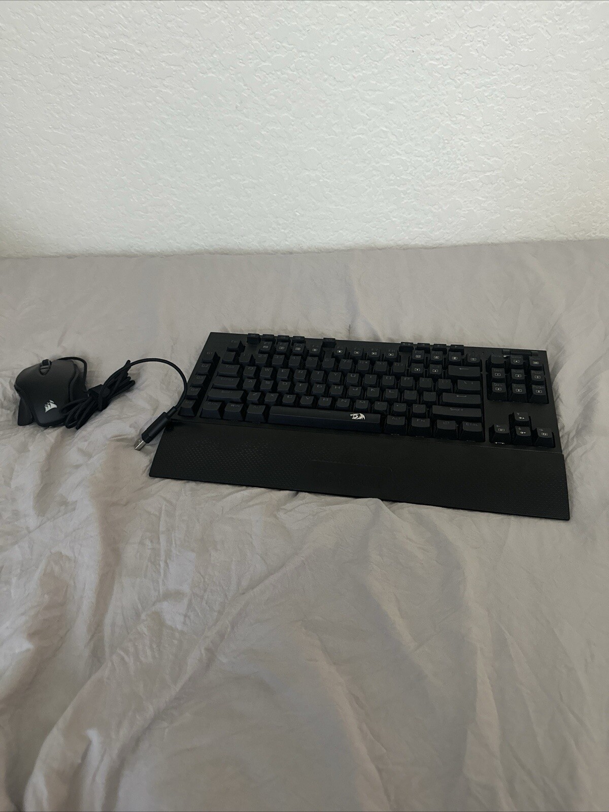 Wireless Keyboard and Mouse Combo for PC & Mac-image