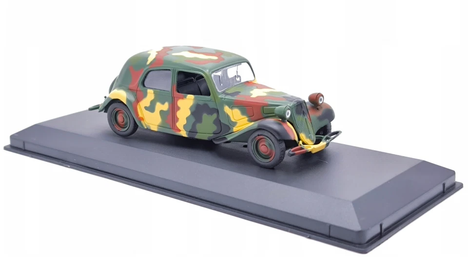 Citroen Traction Avant 11 BL - 1:43 Auto militari della seconda guerra... - Immagine 2 di 4