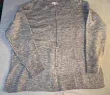 Westbound Gray Women’s Sweater-Size Large