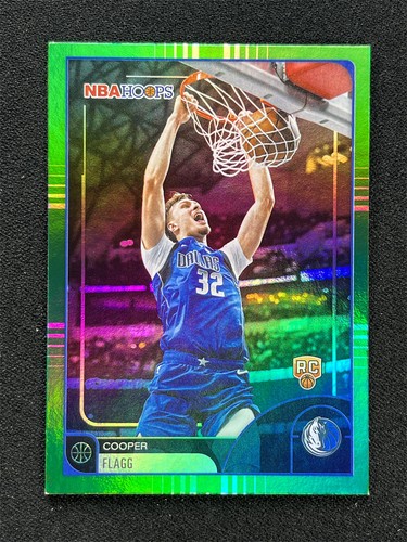 2025-26 Topps NBA Hoops Cooper Flagg #35 RC Rookie Green Refractor Mavericks