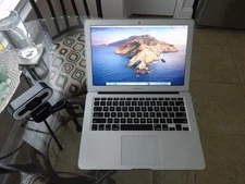 MacBook Air A1466, 1.8 GHz i5, 4 GB Ram, 64 GB SSD, MD231LL/A w/Portable Camera