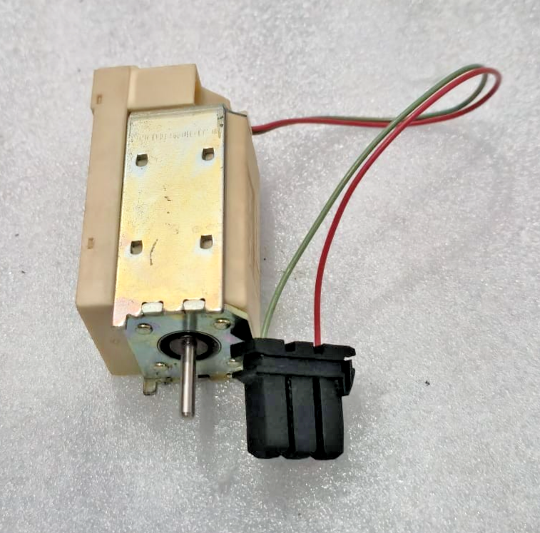 SCHNEIDER ELECTRIC 33670 MN/UVR UNDERVOLTAGE RELEASE MODULE 100-130V AC ...