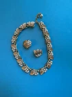 Vintage Crown Trifari Brushed Gold Tone Pearl Necklace Earring Set Jewelry