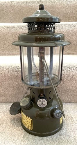 Coleman 252A Militär Milspec Laterne 1958 mit Trichter & Schraubenschlüssel SUPER GEPFLEGT!