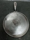 SEASONED Unmarked Wagner Ware Cast Iron #9 Skillet Griddle 10-1/4"