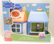 Peppa Pig Peppa’s Adventures Peppa’s Pizza Place - 1 Figure and 4 Accessories. 