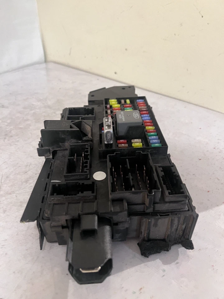 Ford F150 2010 caja de fusibles interior BCM OEM AC3T-15604-CC Foto 4 de 4