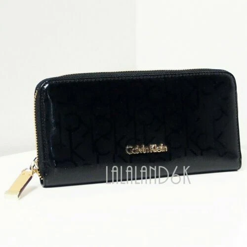 Carteras de cuero de patente Calvin Klein para mujeres