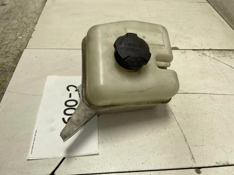 KIA OPTIMA 2010 motor Coolandt tanque de expansión OEM  Foto 3 de 4