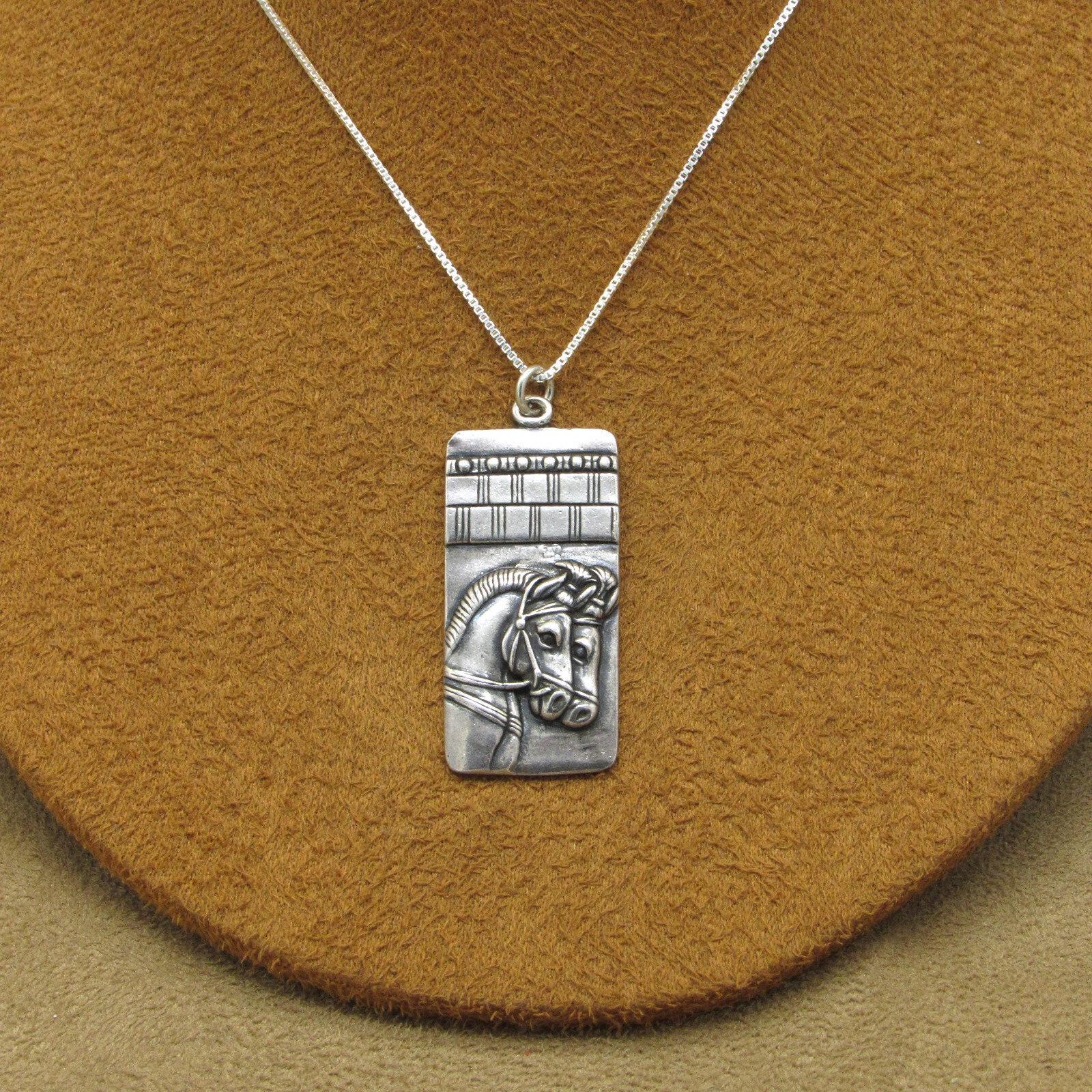 Rectangular Two Horses Heads Calafia Pendant Neck… - image 2