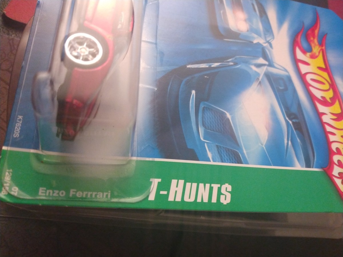 hot wheels 2007 super treasure hunt Enzo Ferrari, Red seat hot wheels 2007 super treasure hunt Enzo Ferrari, Red seat
