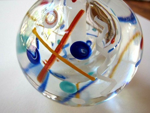 Unique Contemporary Abstract Art Glass Perfume Bottle, Hand-Made, Signed, 1996 - Picture 2 of 12