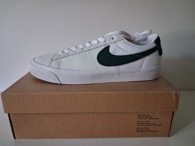 (77) Sneaker Herren Nike SB Zoom Blazer Low Pro GT ISO Weiß EU 44,5
