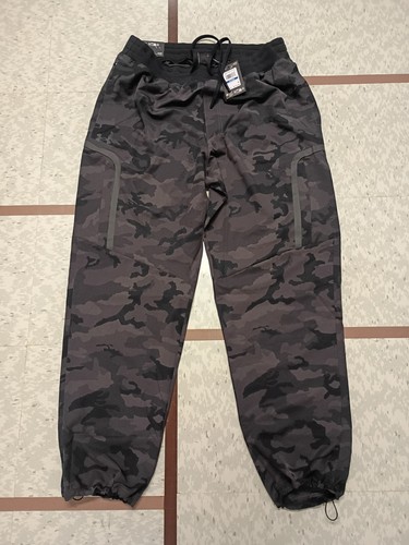 Under Armour Sportstyle Woven Camo Track Pants Size XL 1388019 (Orig. $110.00)