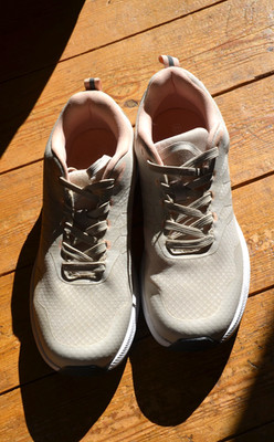 Sneaker Crane 40 beige rosa halber Versandpreis