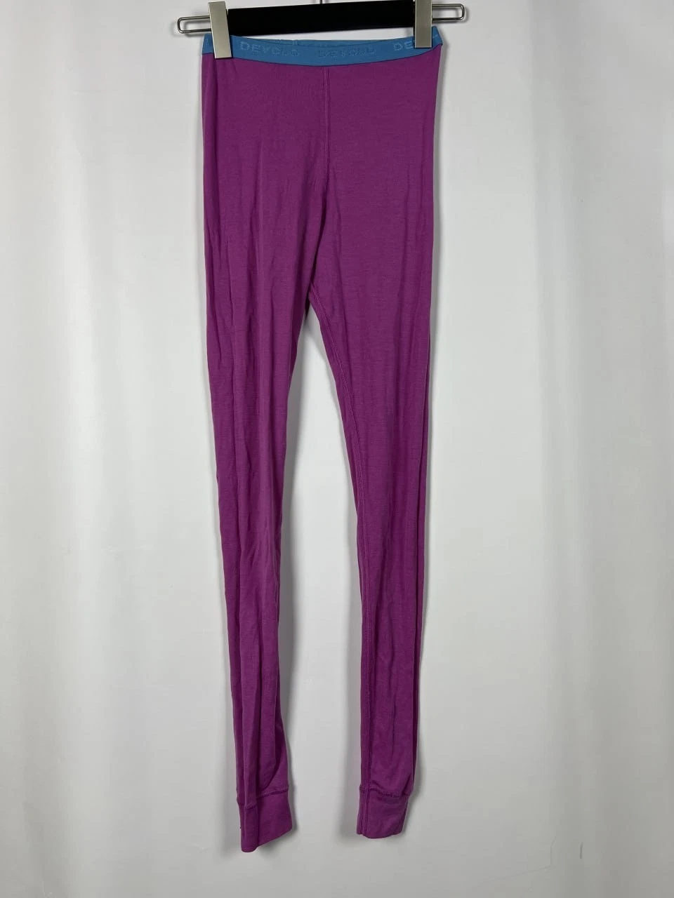 DEVOLD Multi Sport Women's Wool Outdoor Cropped Legging Pants Size 16
Opens in a new window or tab