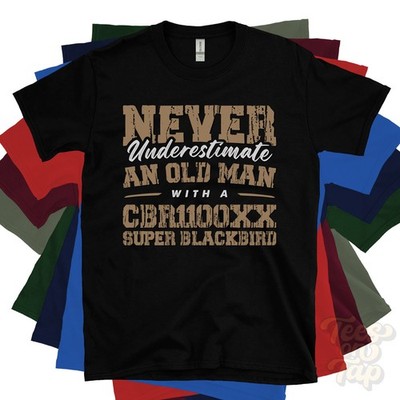 Unterschätze niemals einen alten Mann mit einer CBR1100XX SUPER AMSEL T-SHIRT