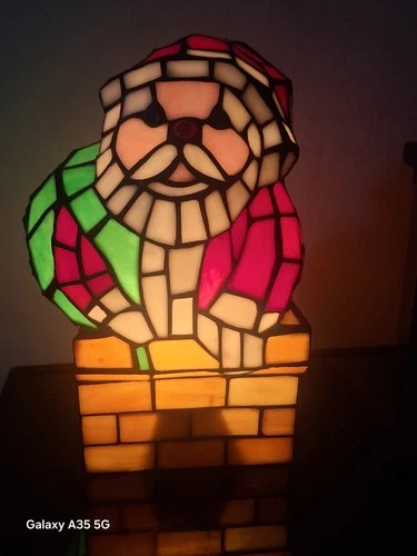 Santa Stained Glass Tiffany Style Table Lamp Vintage Decor Retro