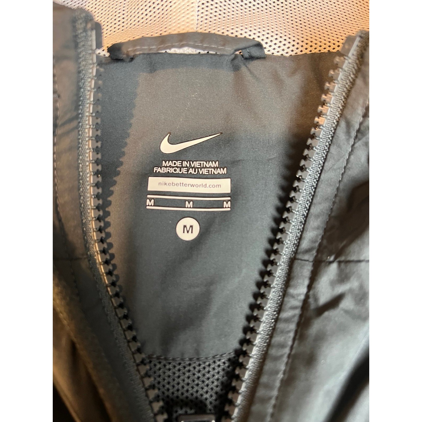 Nike Jacket Women's Medium Black/White Windbreaker Full Zip Hooded Pockets thumbnail 4