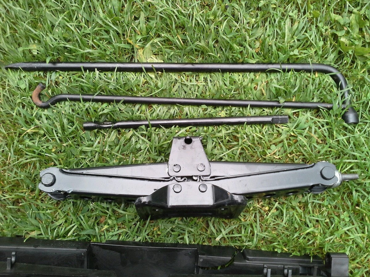 FORD EXPEDITION JACK & TOOLs OEM | eBay