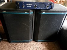 dj amplifier and speakers used