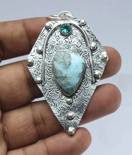 Uniquely Designed Sterling Silver Caribbean Larimar Gemstone Big Pendant Jewelry - Picture 3 of 5