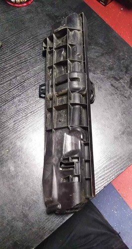 BMW 3 (E90 - E91) Diesel Kühlerverkleidung links 7524912