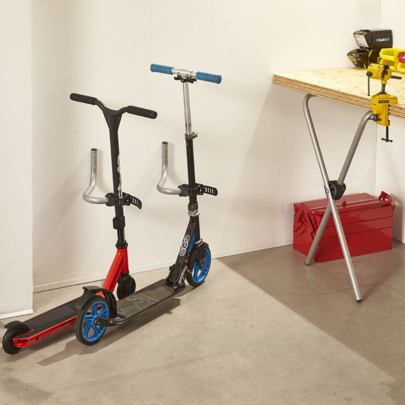 Range Trottinette mural Mottez M057V idéal pour garage et entrée