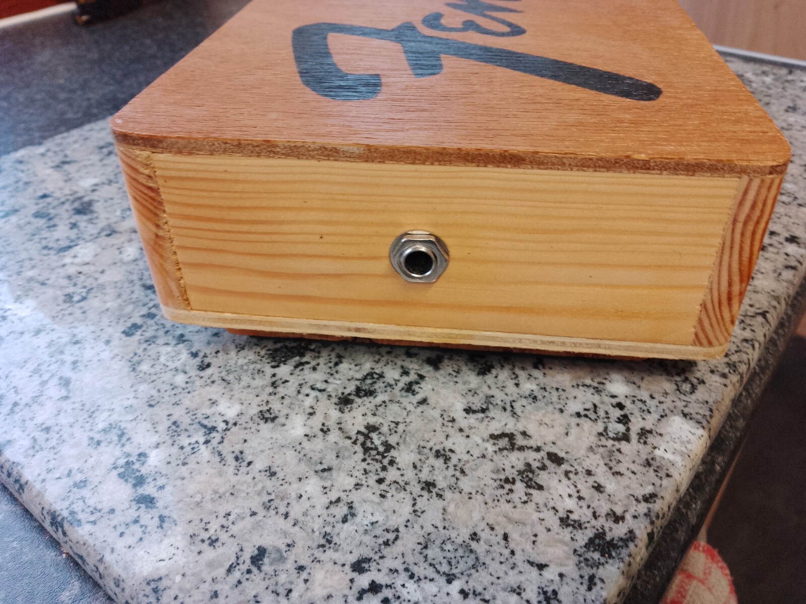 STOMP BOXFOOTDRUMCIGARBOXGUITARCAJONFOOT BASS DRUM PIEZO PICKUP