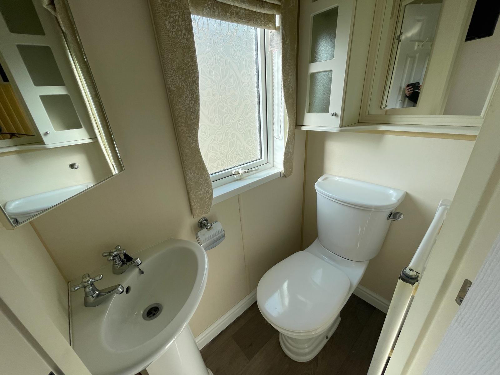 Static Caravan For Sale Off Site Willerby Kingswood 42x13, 2 Bedroom eBay