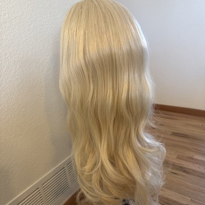 Bettecos Lace  Wavy Cut  Light Blonde Lace Front Wig Standard 28  356