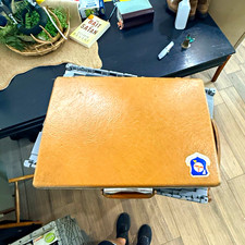 Vintage 1970s Samsonite Hard Shell Briefcase Tan Attache Case WITH KEYS Clean