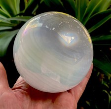Art Glass Opaque White Swirled Sphere/Paperweight 4.5in W Unsigned