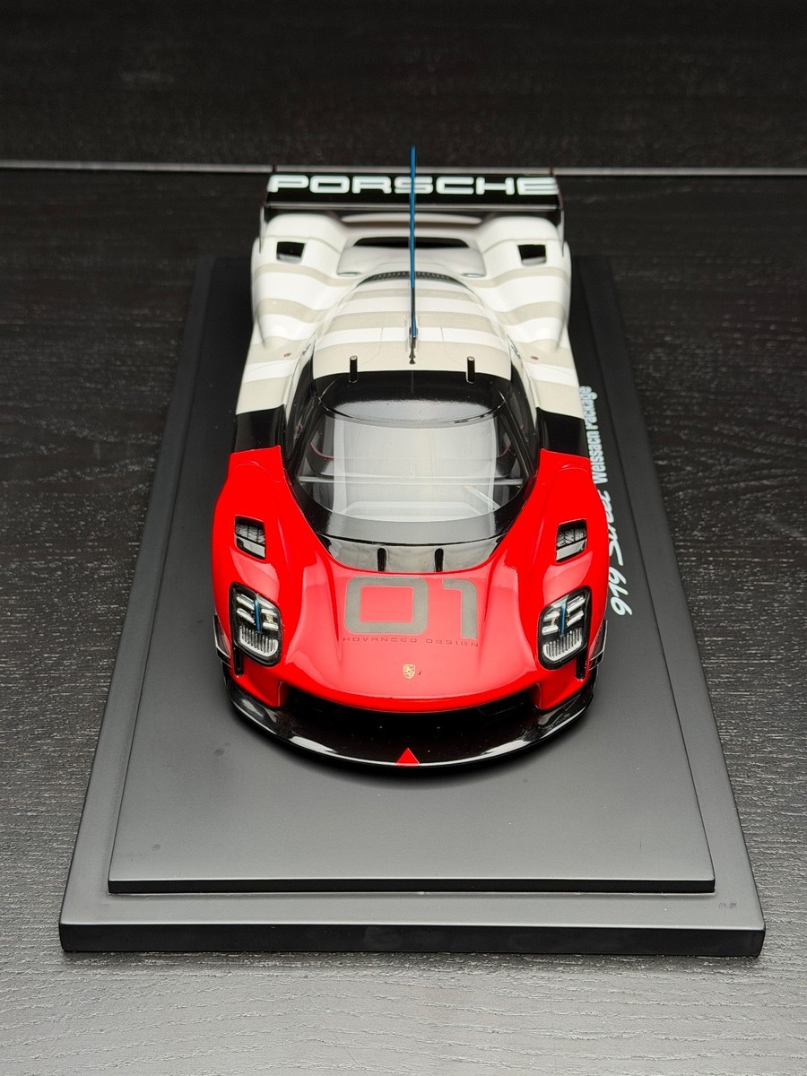 スパーク 18S186 1/18 Porsche 919 Porsche 919 Street Weissach Package (Racing Livery) [Spark] 1:18