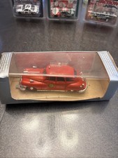Boxed & Plastic Cased Vitesse 373 Chrysler Windsor Fire Brigade 1947  1:43 Scale
