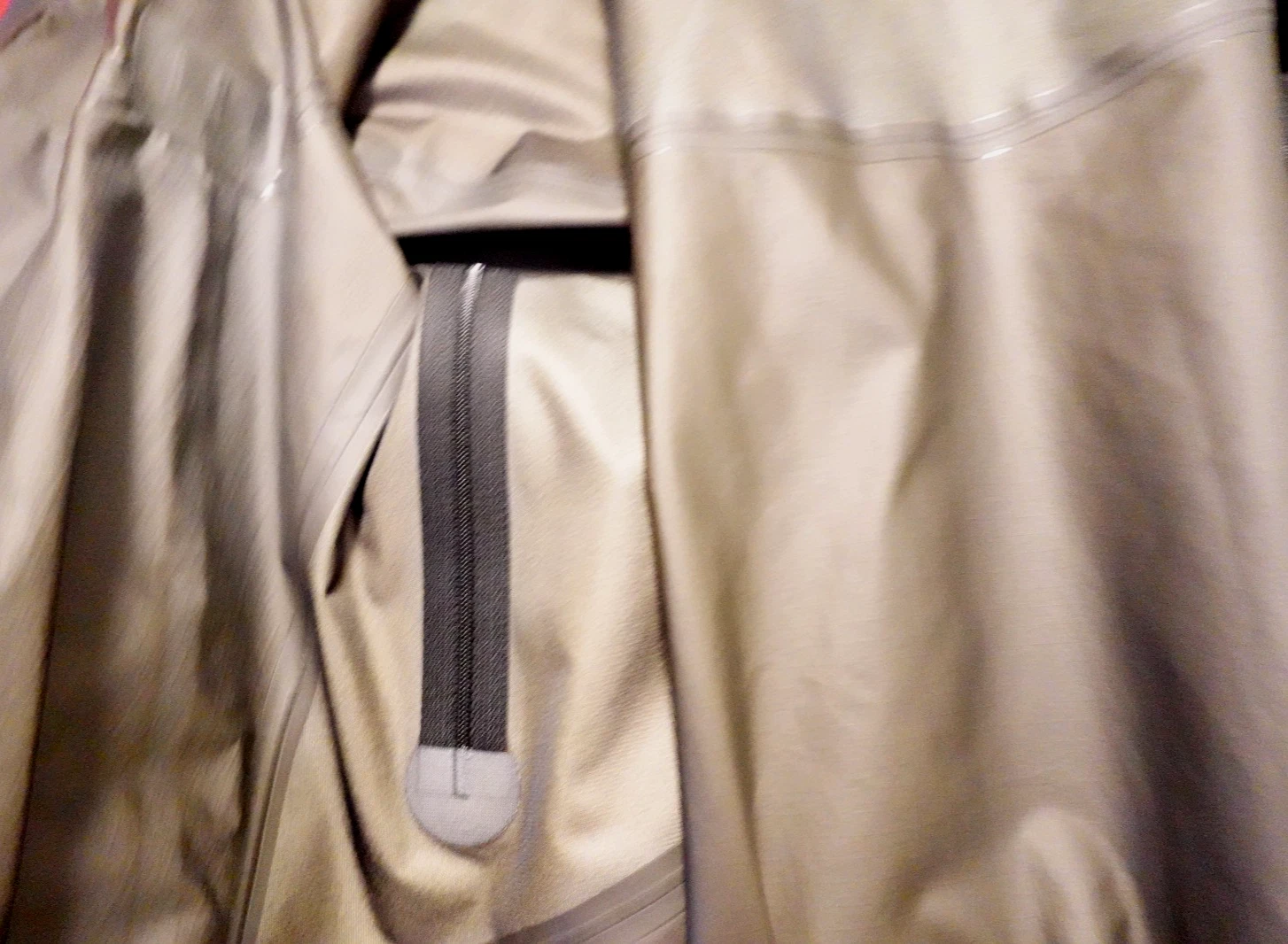 Arc'teryx Men’s beta Black Hooded Nylon Rain Coat Jacket Full zip Windbreaker~M image 8