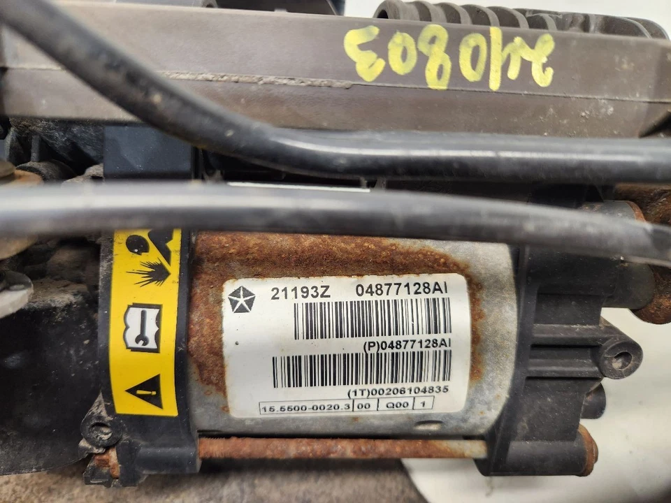 Compressor de suspensão a ar Dodge Ram 1500 2013-17 PN: 4877128AG - Imagem 4 de 4