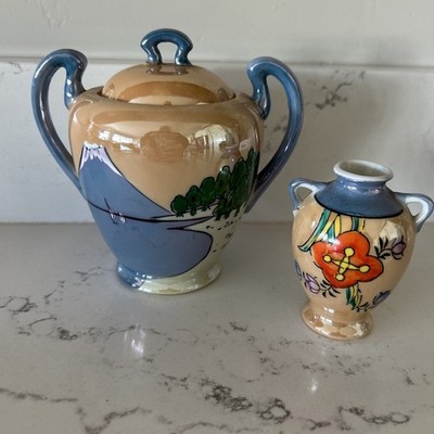 Chikusa Lustre Ware Gold Castle Large Sugar Or Small Urn And Small Bud Vase 