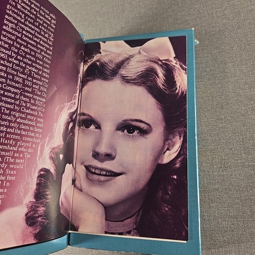 The Wizard of Oz ~ The Fiftieth Anniversary VHS ~ 1989 VHS Includes Booklet - Picture 4 of 11