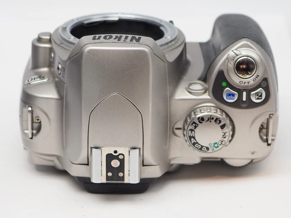 Nikon D40, photo 4 of 5