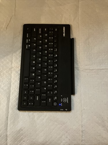 Mini Wireless Menotek Bluetooth Keyboard - Picture 4 of 7