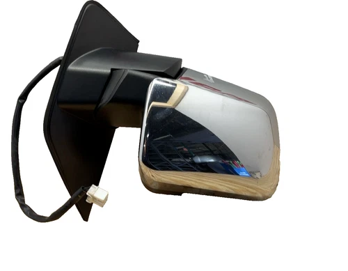 04 05 06 NISSAN ARMADA Right Door Mirror Power Power Folding OEM 96301ZC60A NICE