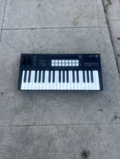 Novation Launchkey 37 Mk3 37-key Keyboard Controller
