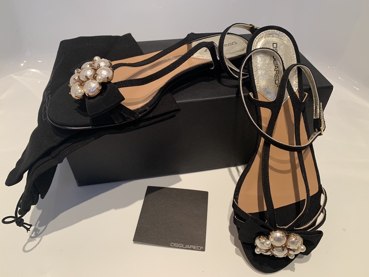 DSQUARED2 クリスタル サテンミュール DSQUARED2 7 8 Jeweled Pearl Grosgrain Bow Ankle Strap Flat